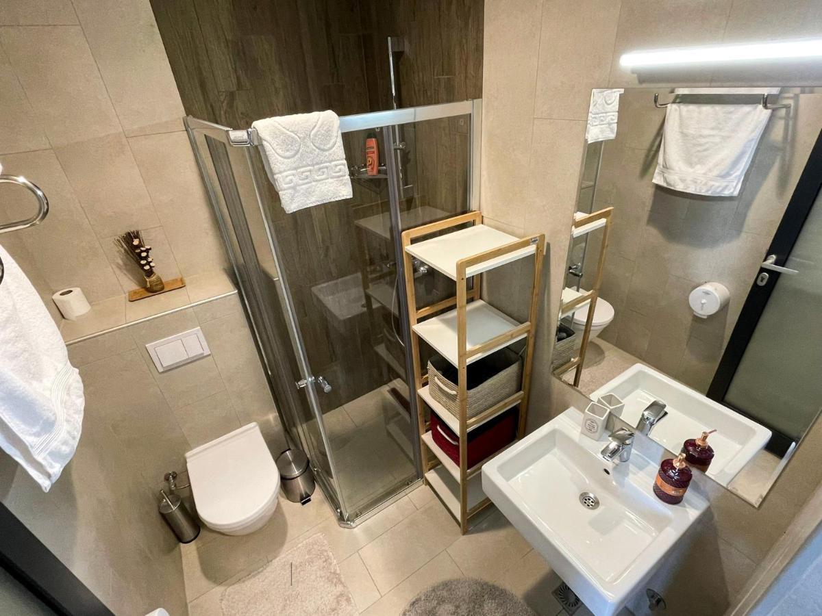 Abi Green Hotel Prevalle 프리즈렌 외부 사진
