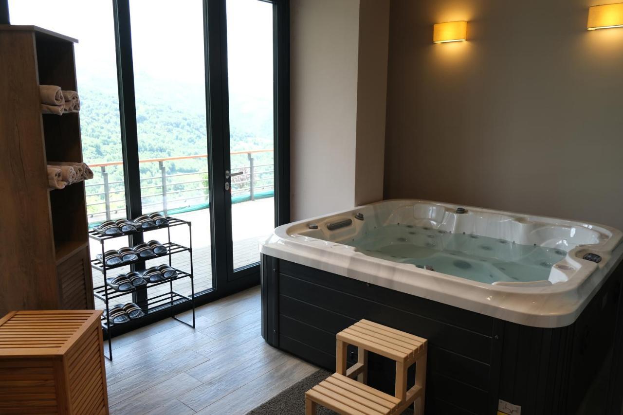 Abi Green Hotel Prevalle 프리즈렌 외부 사진